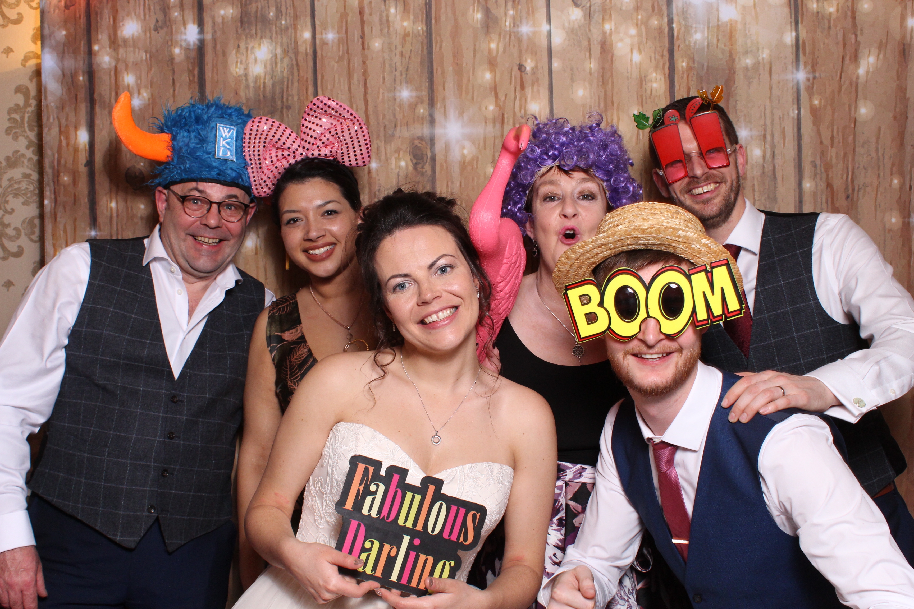 Mr & Mrs Sewell  | View more photos from the event at gallery.magicimages.uk/u/MagicImages/Mr-Mrs-Sewell